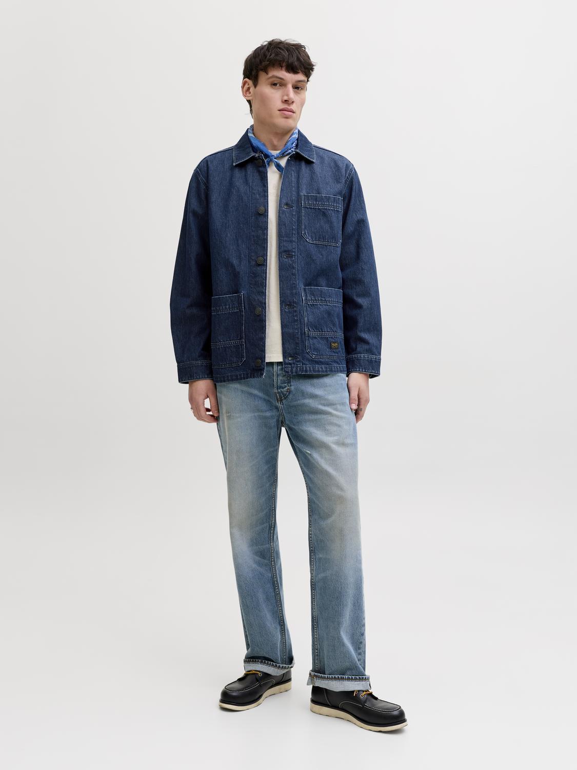model_shot-front_full